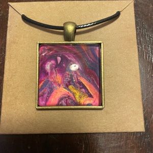 Acrylic pour necklace
